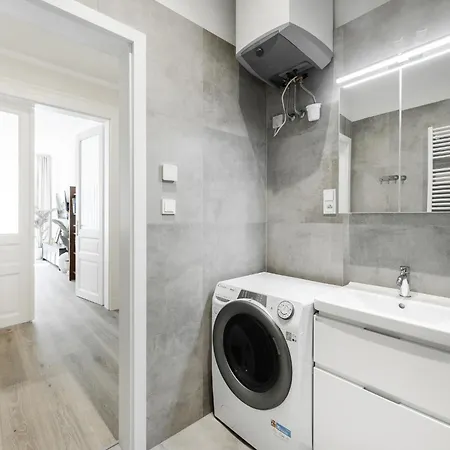 Rentero Wenceslas Square Apartment