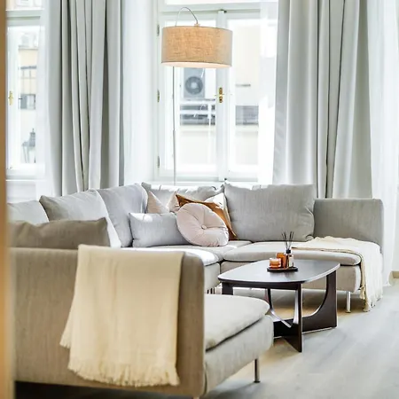 Apartment Wenceslas Square By Rentero Prague